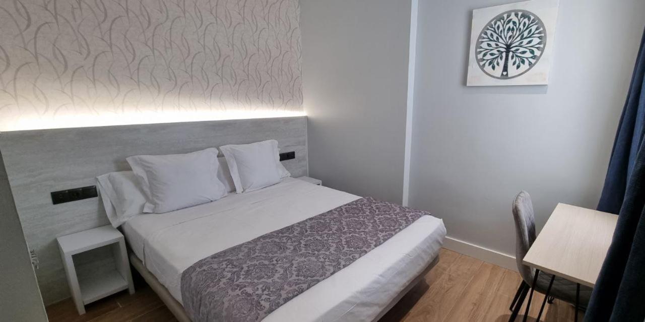 Ch La Petite Maison - Boutique - Мадрид Екстериор снимка